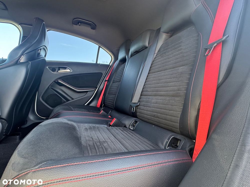 Mercedes-Benz Klasa A 45 AMG 4Matic AMG Speedshift 7G-DCT - 19