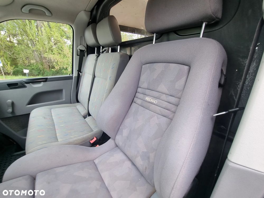 Volkswagen Transporter T5 - 17