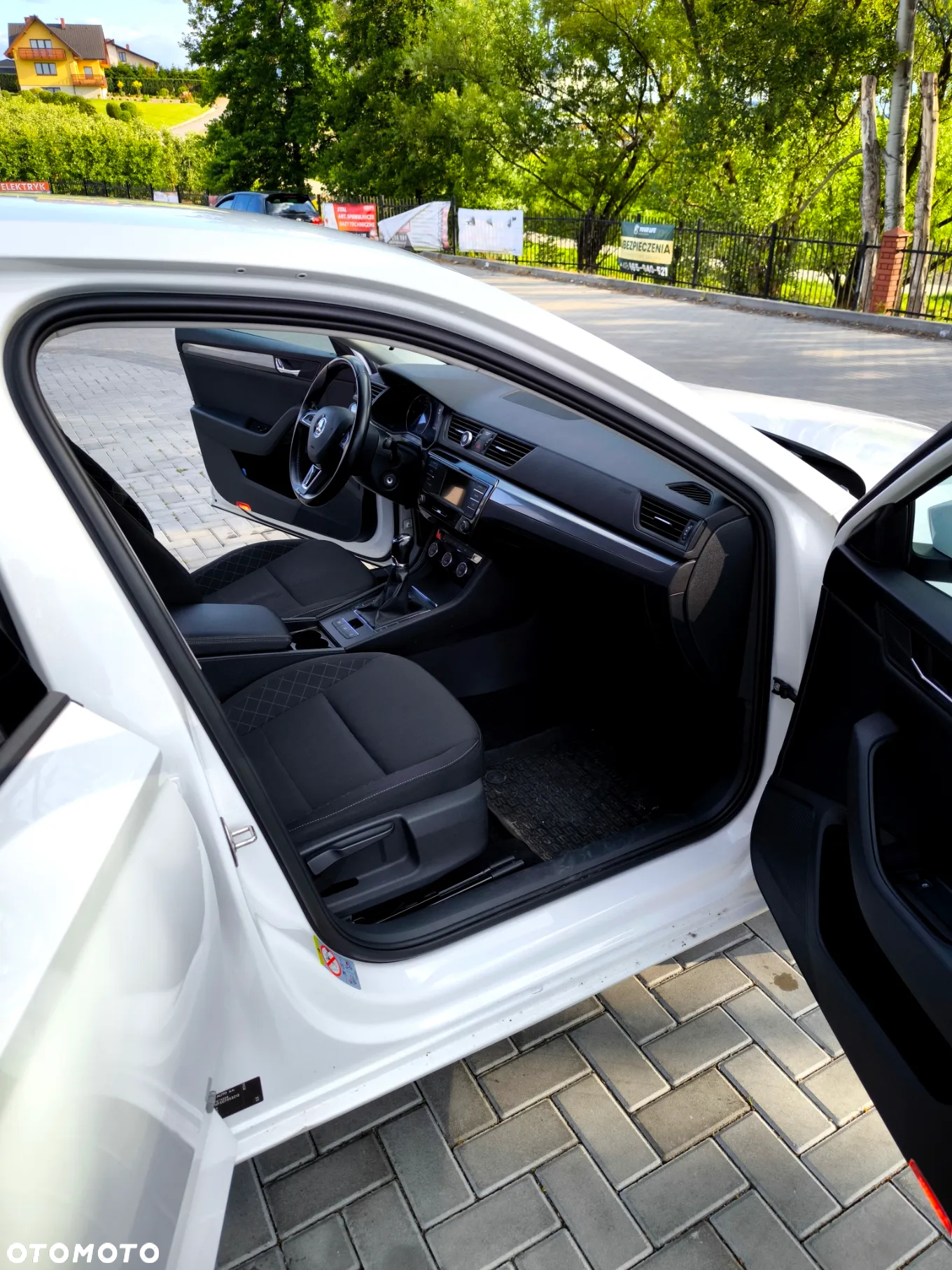 Skoda Superb 1.6 TDI Active - 8