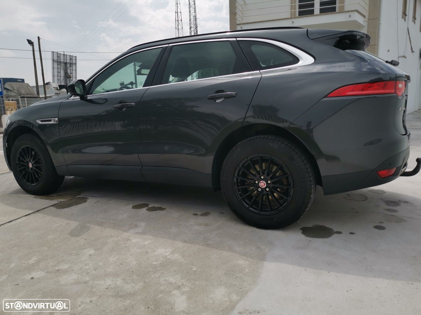 Jaguar F-Pace 2.0 i4D Portfolio - 6