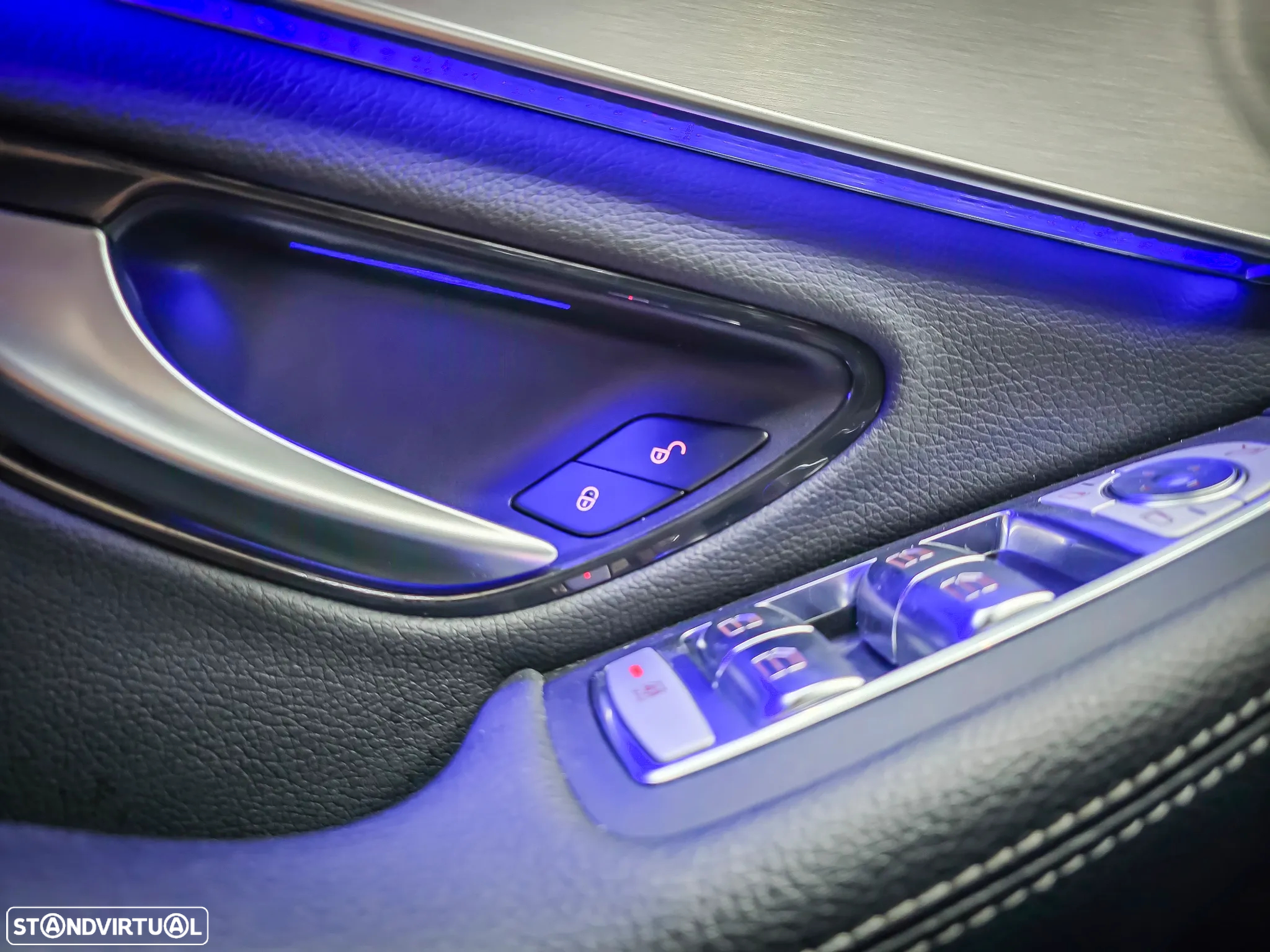 Mercedes-Benz C 300 de AMG Line - 47