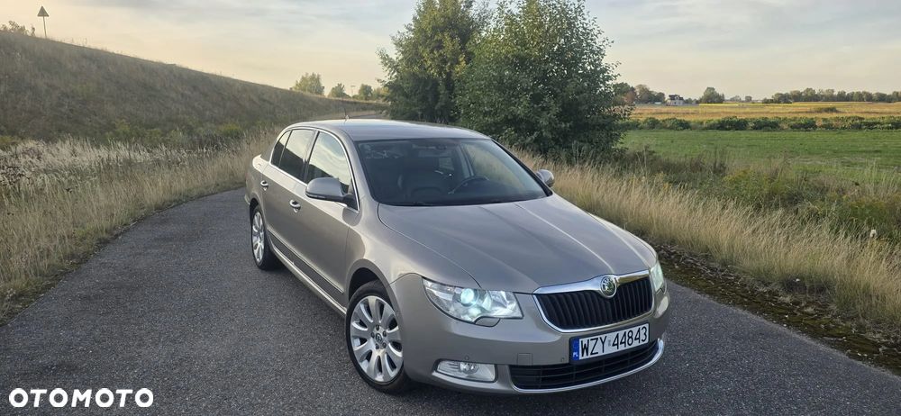 Skoda Superb - 2