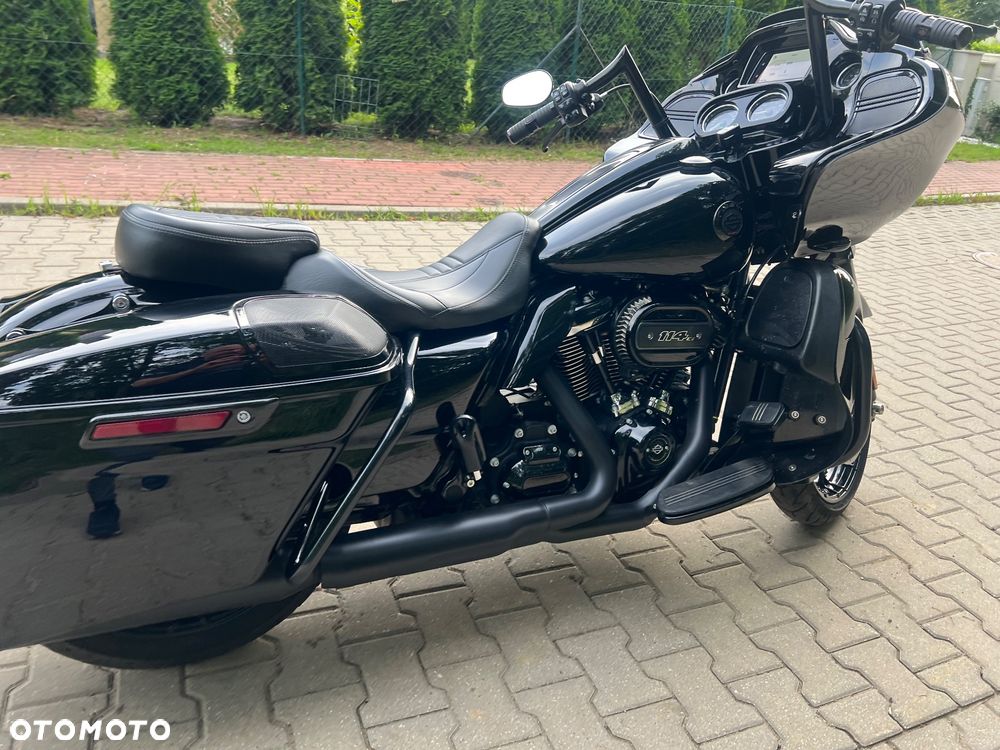 Harley-Davidson Touring Road Glide - 29