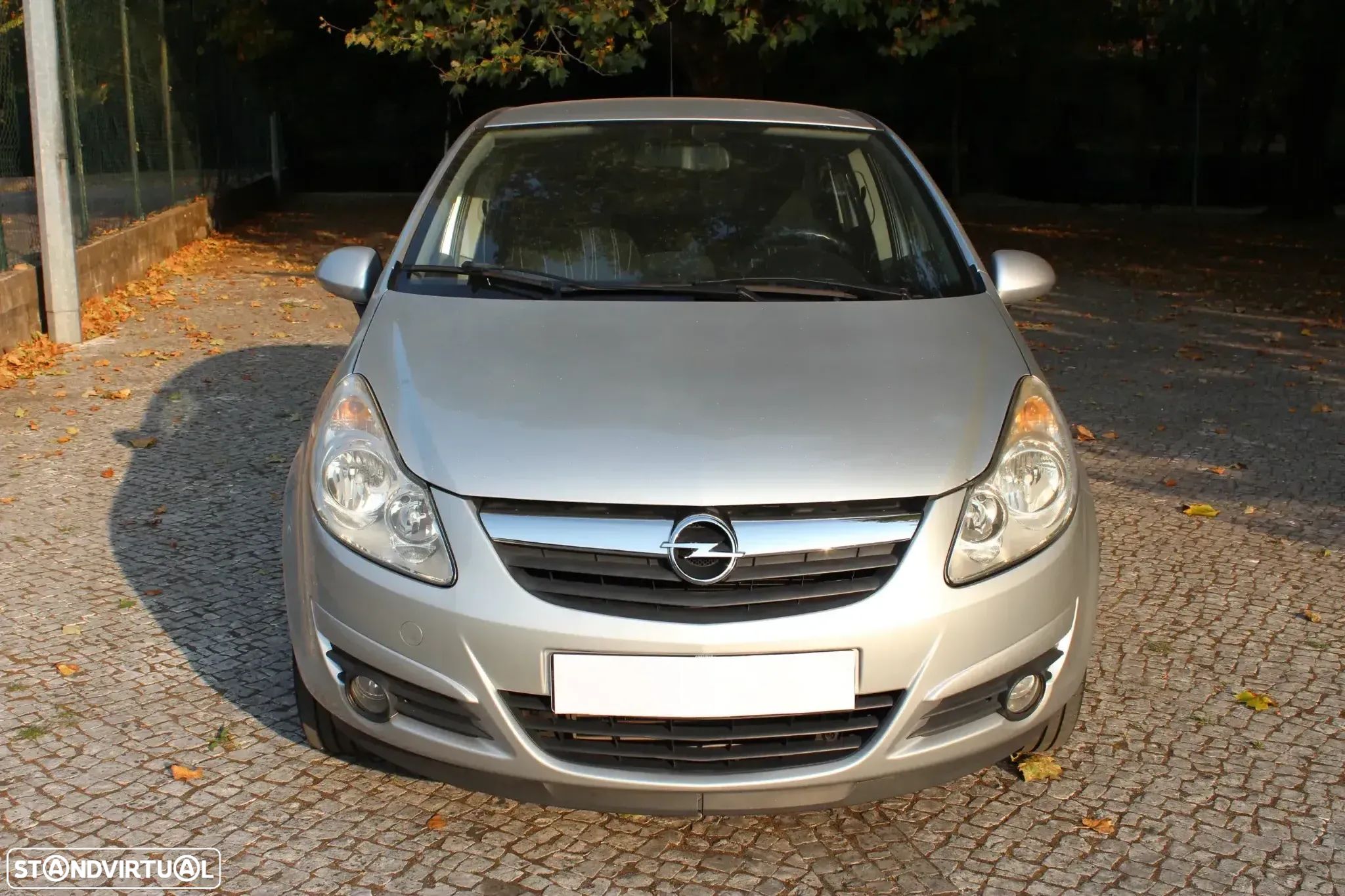 Opel Corsa 1.3 CDTi Enjoy EcoFLEX - 1