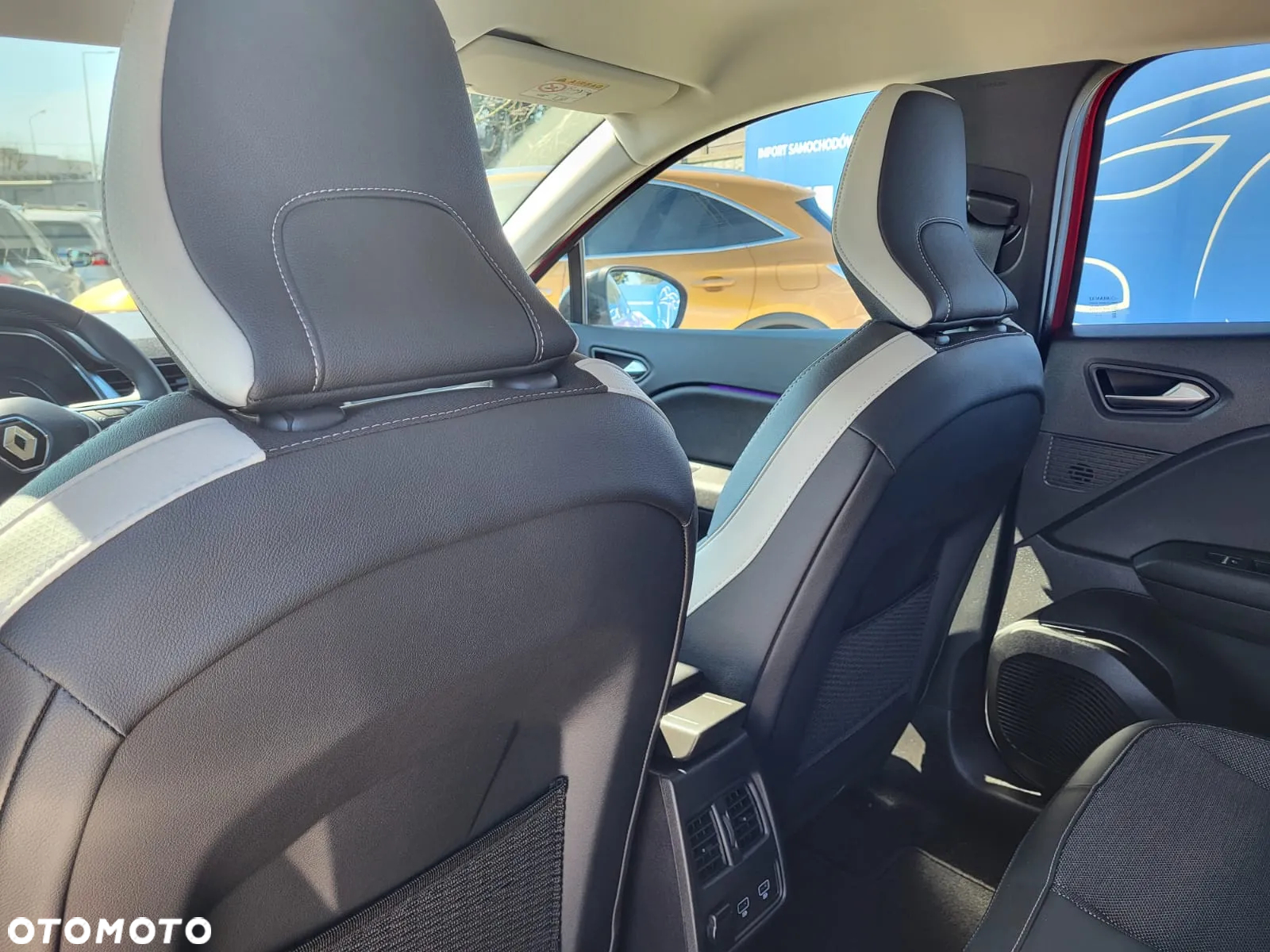 Renault Captur TCe 90 BUSINESS EDITION - 14