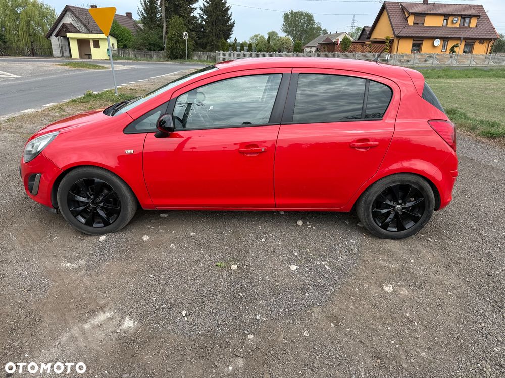 Opel Corsa 1.4 16V Innovation - 4