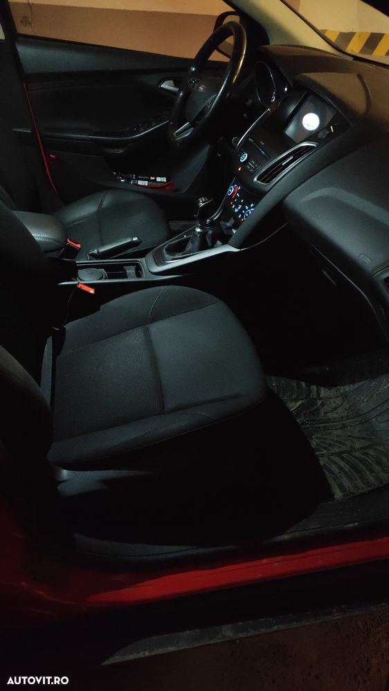 Ford Focus 1.0 EcoBoost Trend - 6