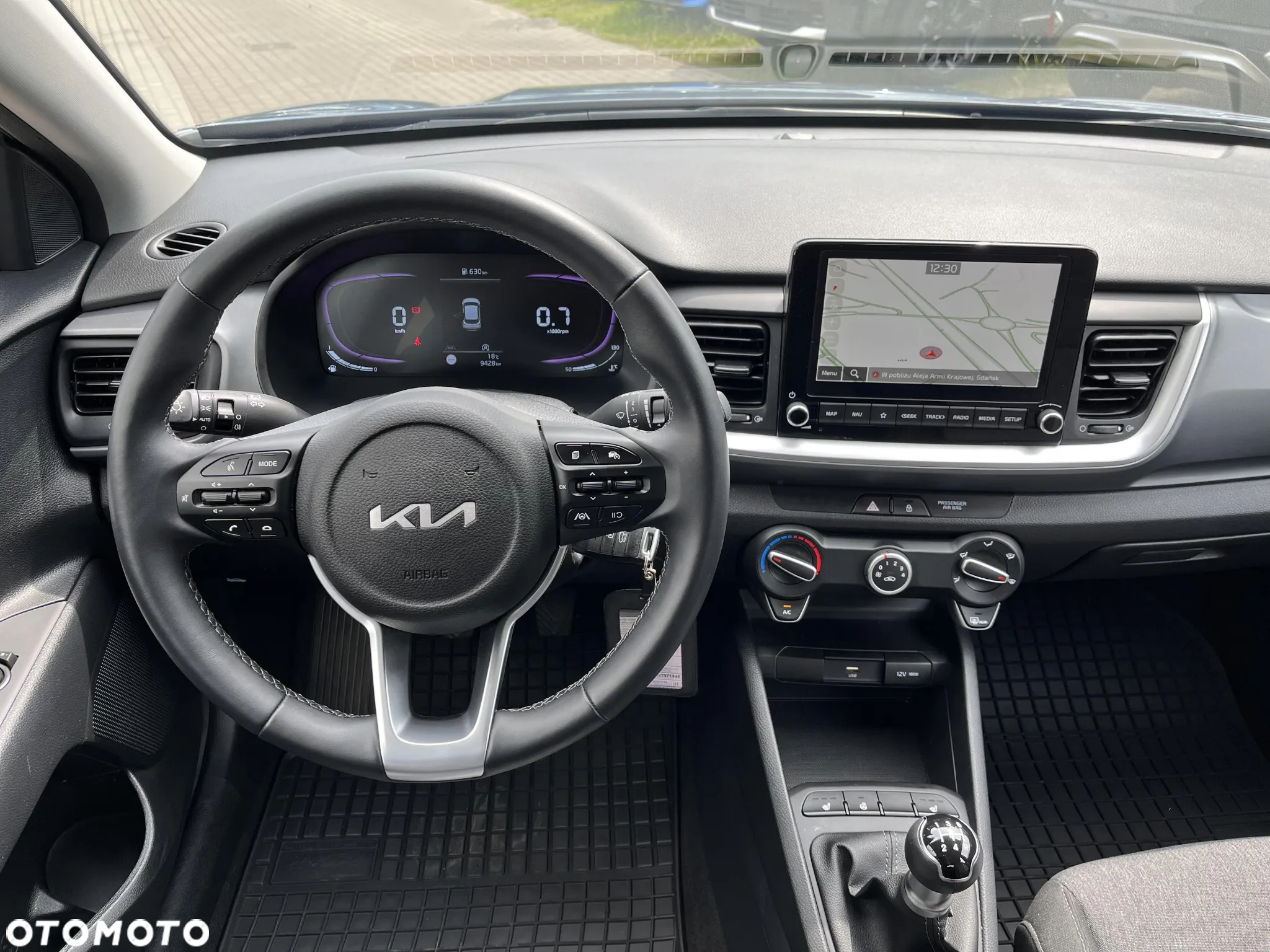 Kia Stonic 1.2 M - 13