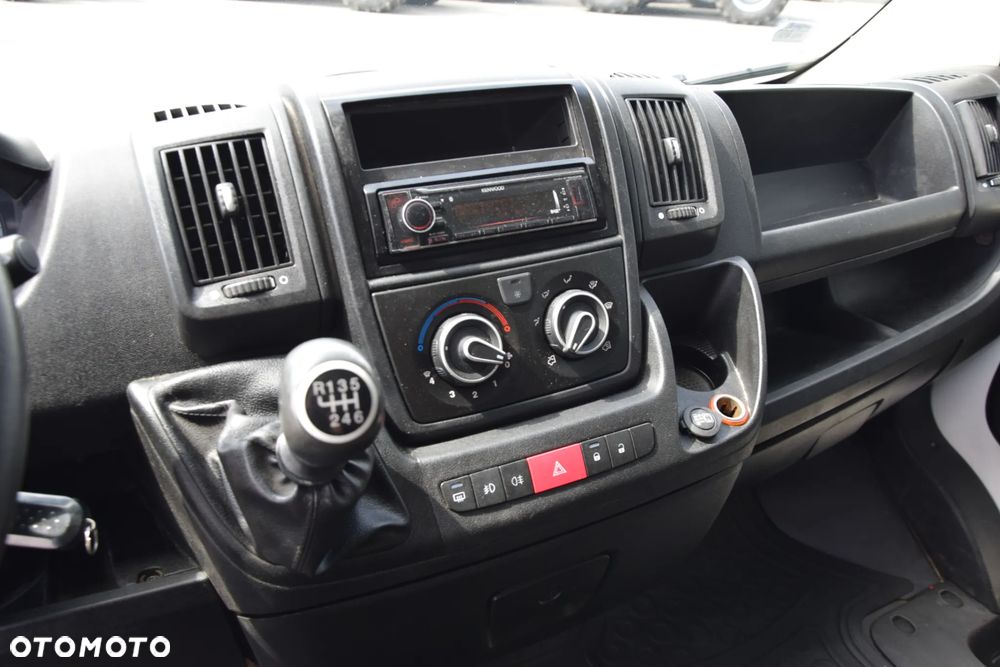 Peugeot Boxer L2H2 - 16