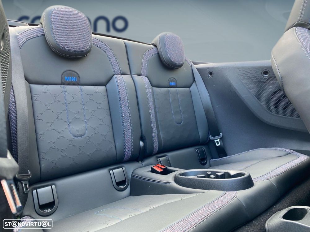 MINI Cabrio C Classic M - 17