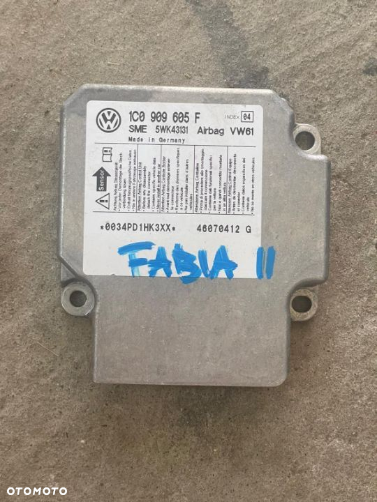 Sterownik moduł poduszek airbag air bag Skoda Fabia II 2 1C0909605F