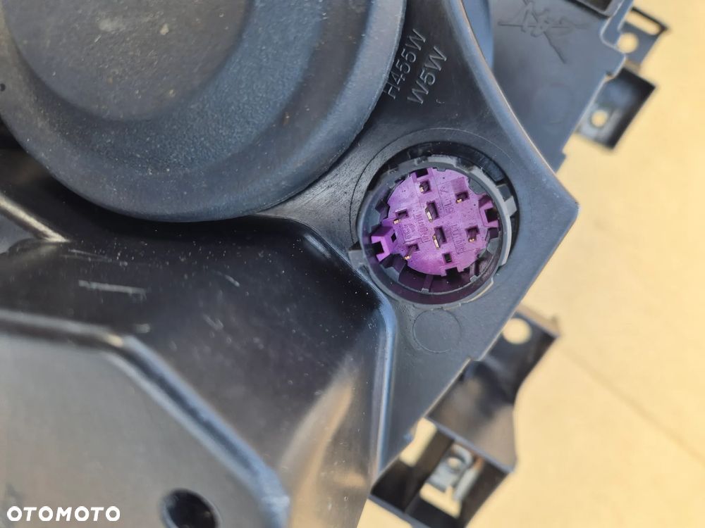 Fiat Punto EVO komplet reflektorów.Valeo.EU - 12