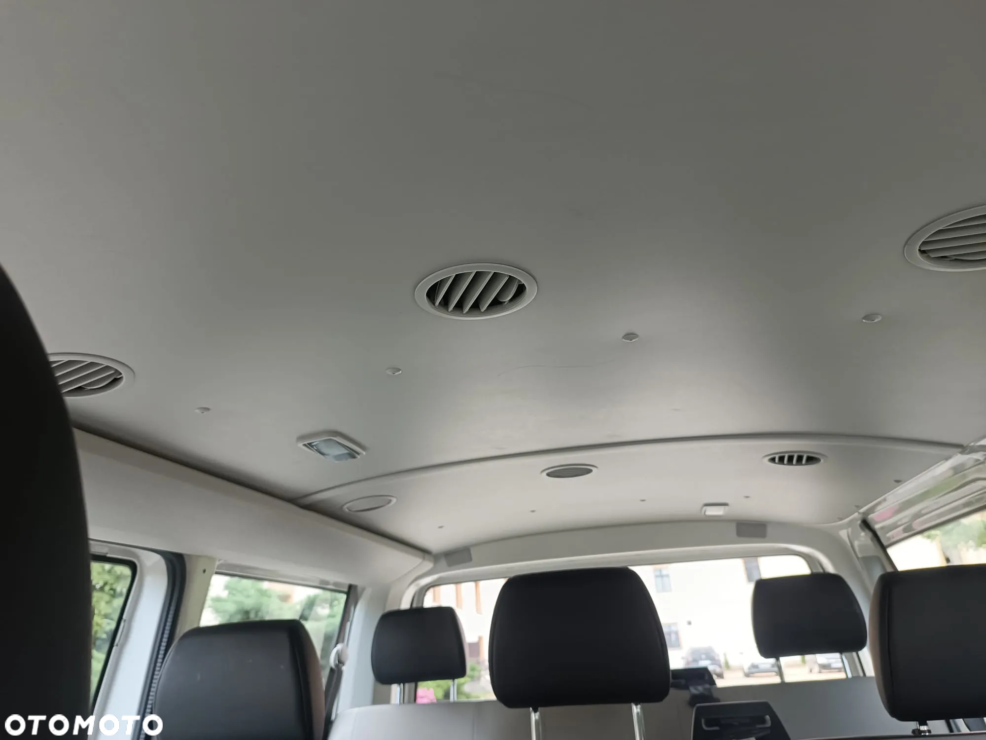 Volkswagen Transporter T6 TDI L1H1 - 12
