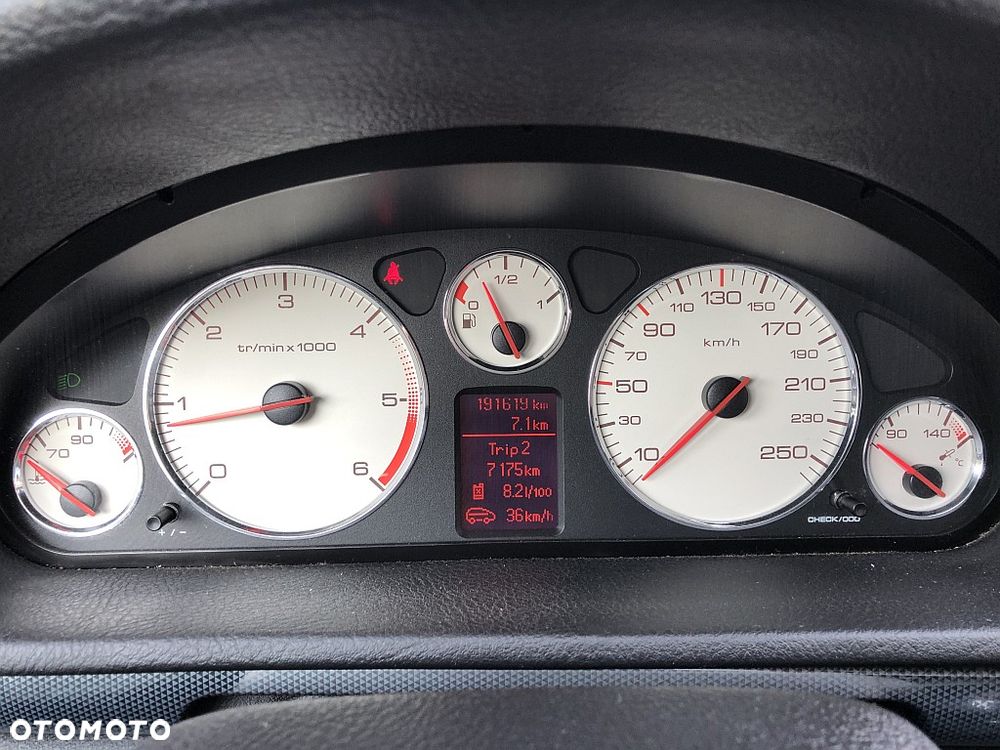 Peugeot 407 HDi 135 Premium mit Exklusiv-Paket - 20