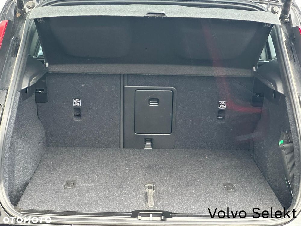 Volvo XC 40 - 19