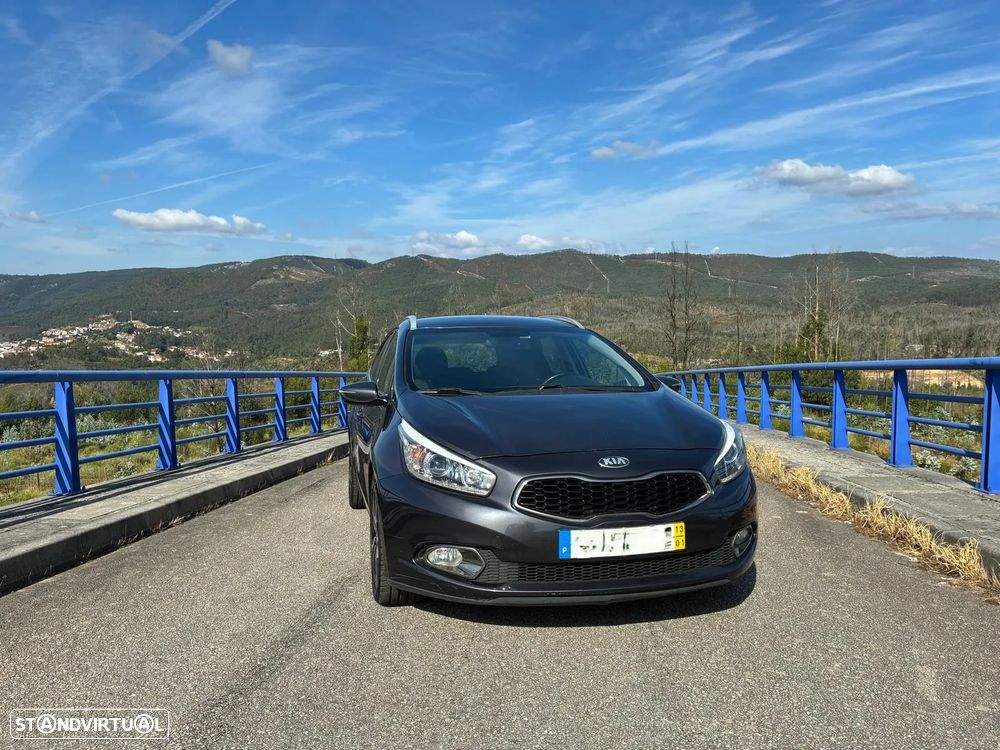 Kia Ceed SW 1.6 CRDi TX - 1