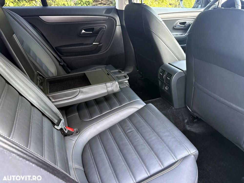 Volkswagen Passat CC - 13
