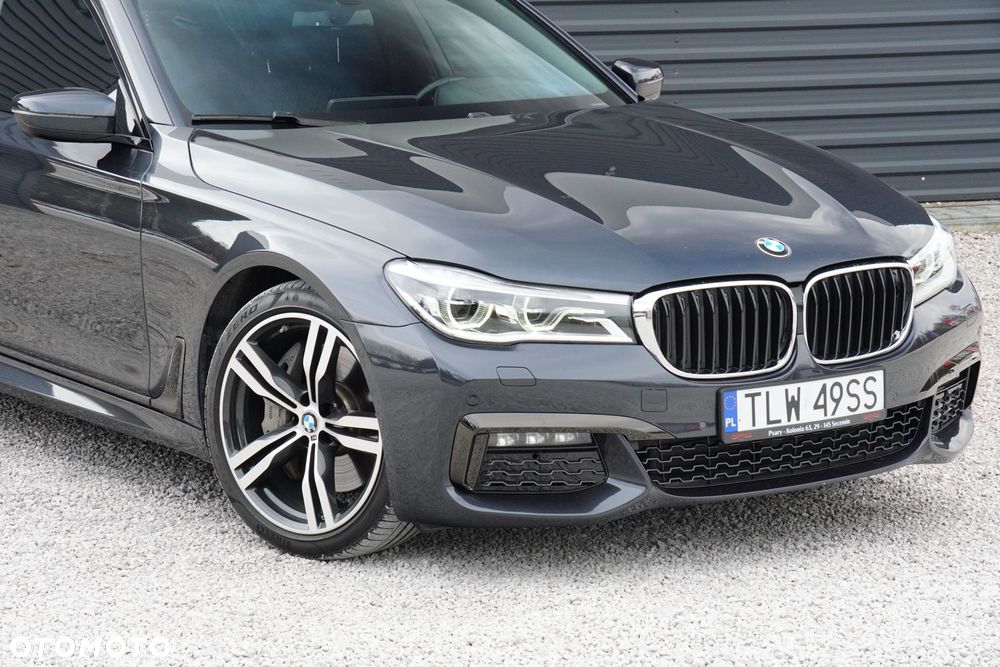 BMW Seria 7 750Li xDrive - 4