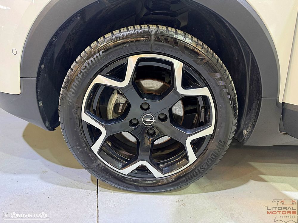 Opel Crossland 1.2 T GS Line - 13