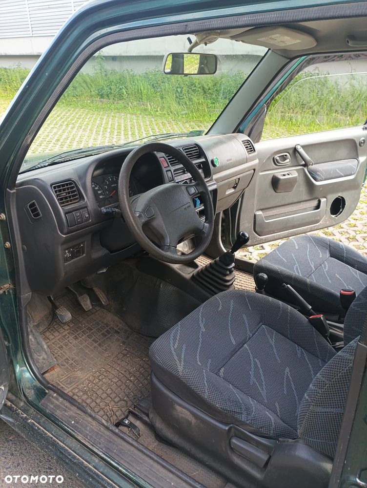 Suzuki Jimny 1.3 - 7