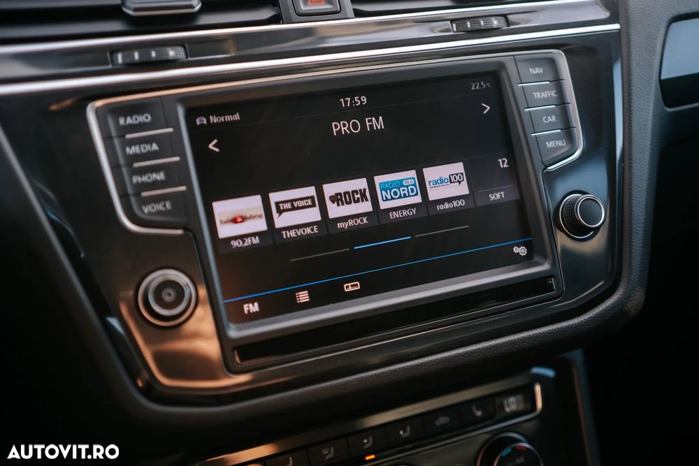 Volkswagen Tiguan 2.0 TDI DSG 4Mot Highline - 12