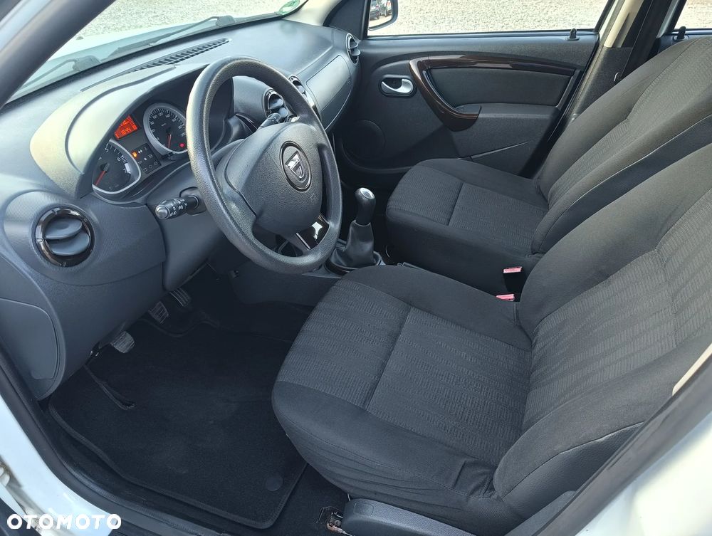 Dacia Duster 1.6 16V 4x2 Essentiel - 13