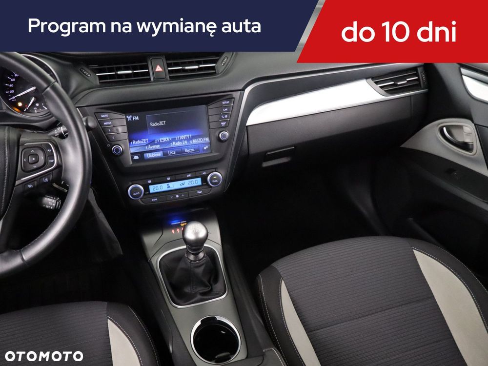 Toyota Avensis 2016