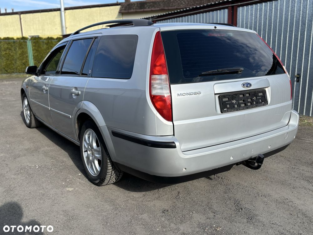Ford Mondeo - 4
