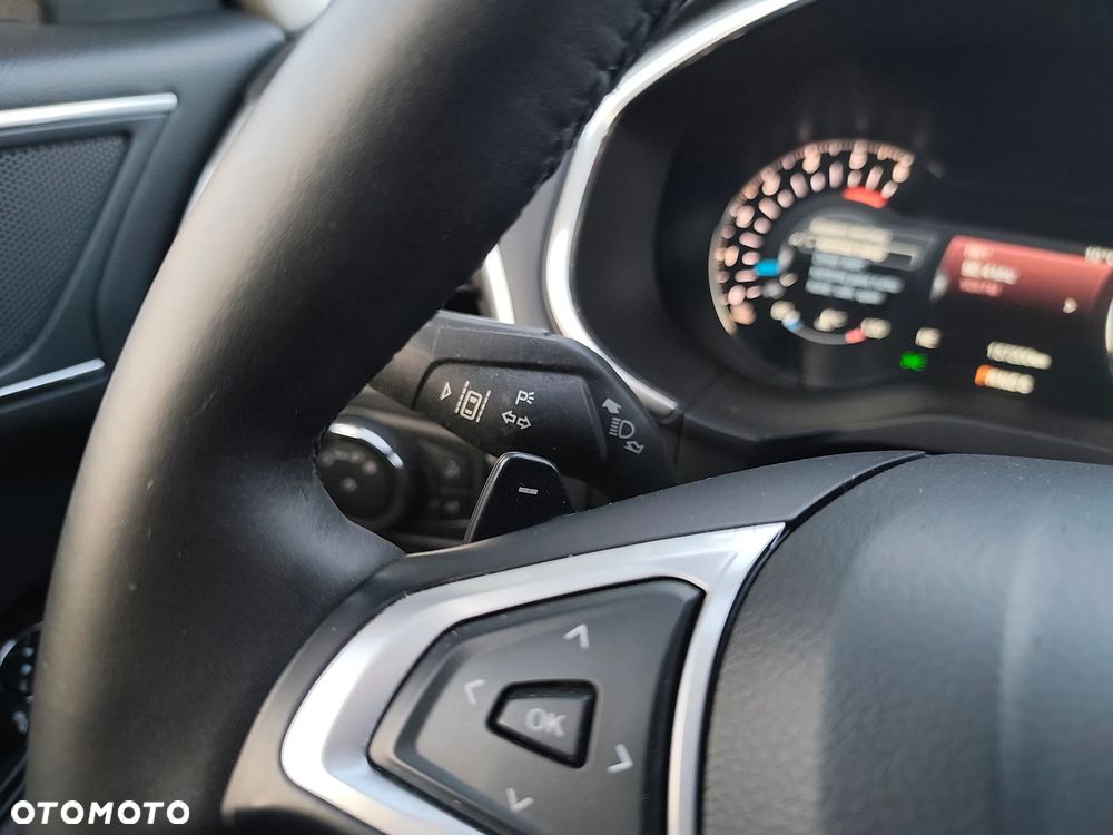 Ford S-Max 2.0 TDCi Titanium PowerShift - 23