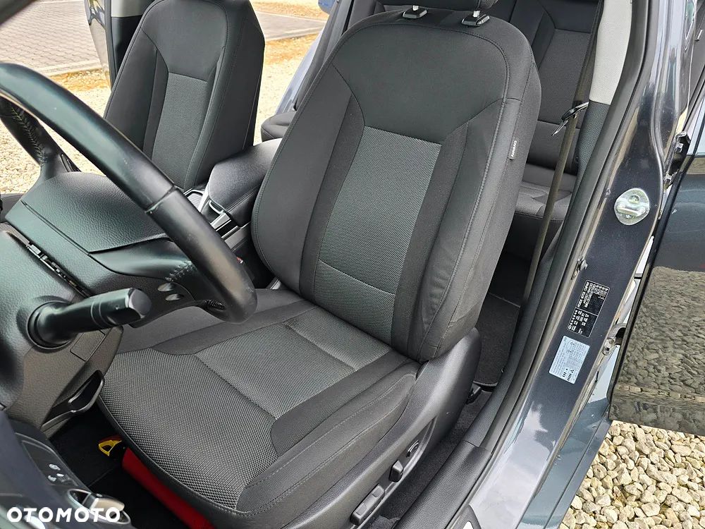 Hyundai i40 - 16