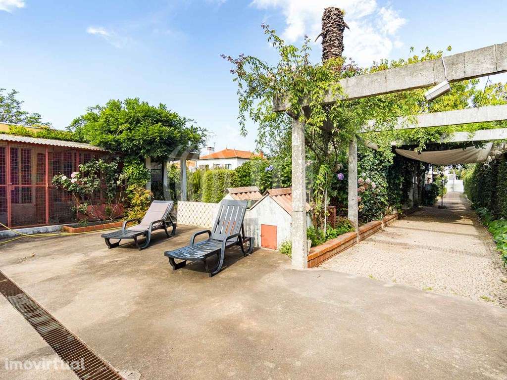 Moradia T4 com jardim e garagem, Matosinhos, Porto - Grande imagem: 2/27
