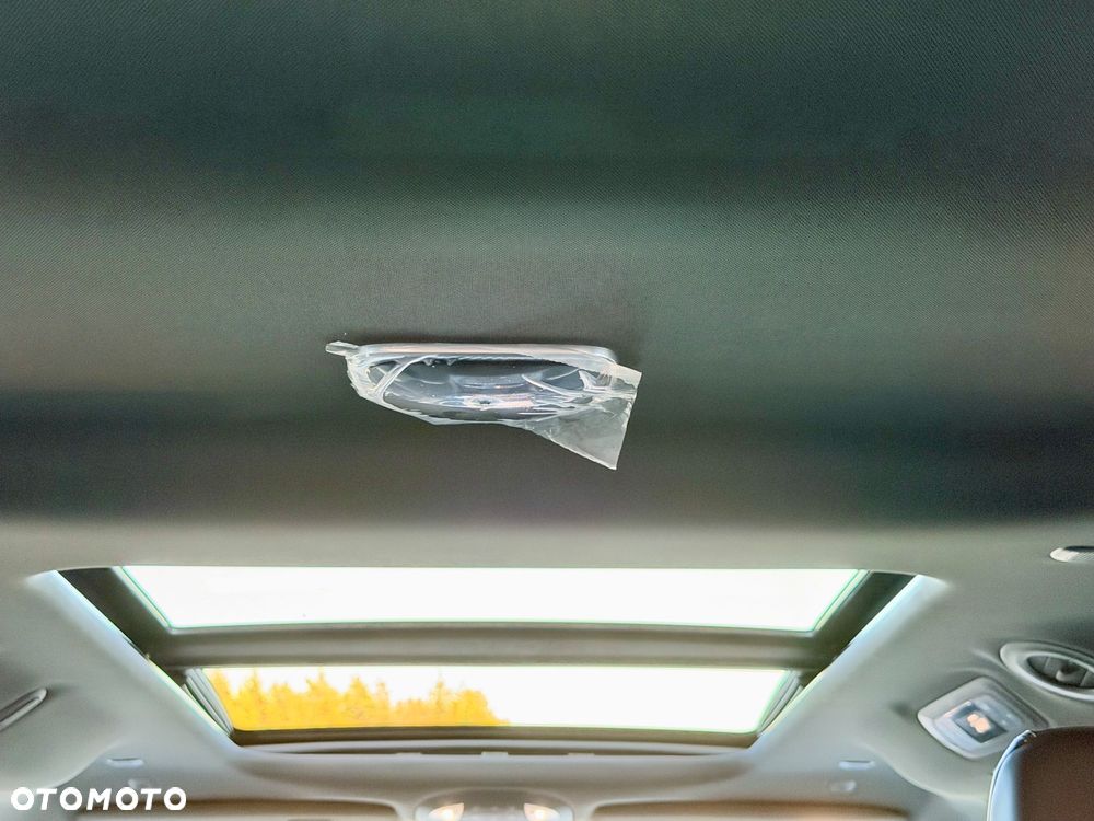 Chrysler Pacifica - 39