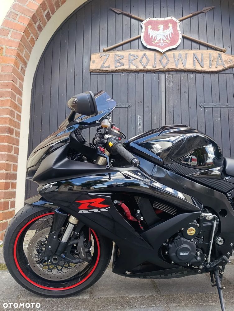 Suzuki GSX-R - 13