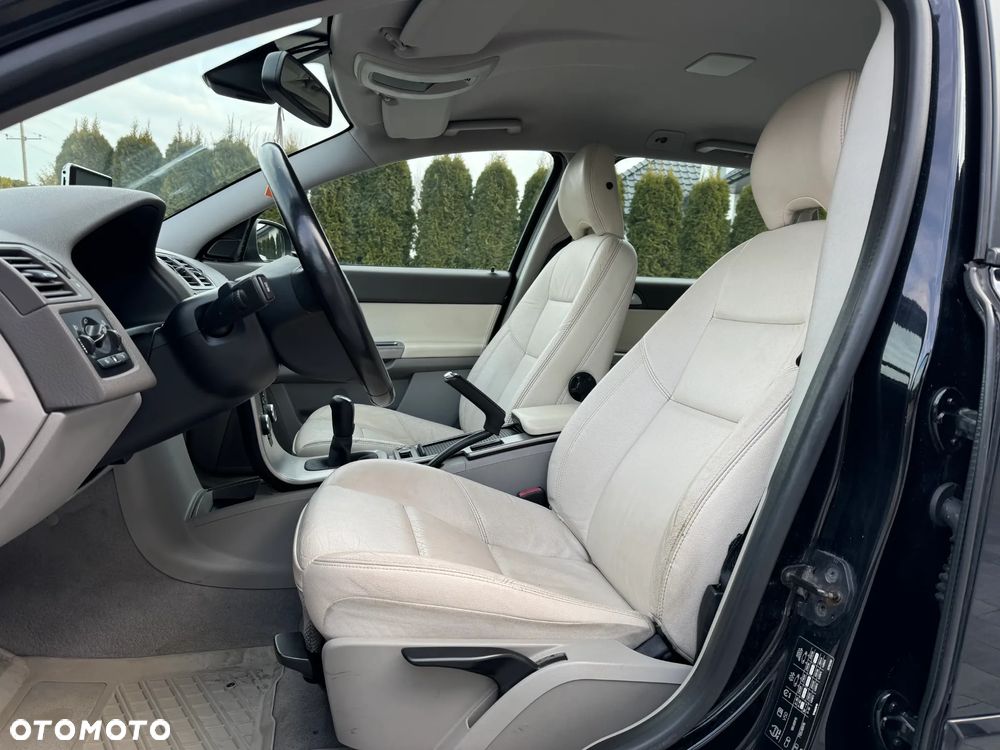 Volvo V50 1.6D Summum - 13