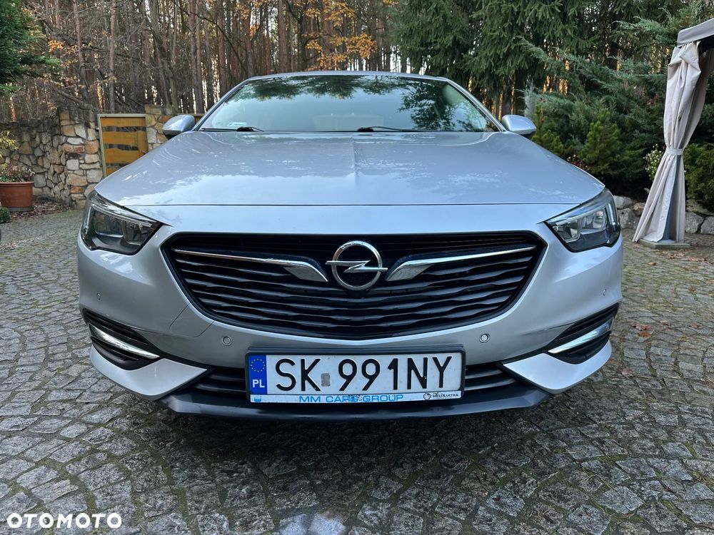 Opel Insignia 1.5 T Enjoy S&S - 10