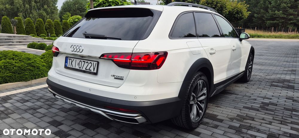 Audi A4 Allroad - 11