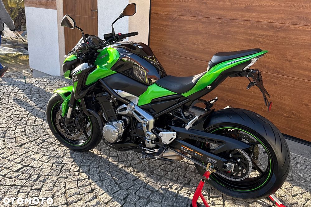 Kawasaki Z 900 - 18