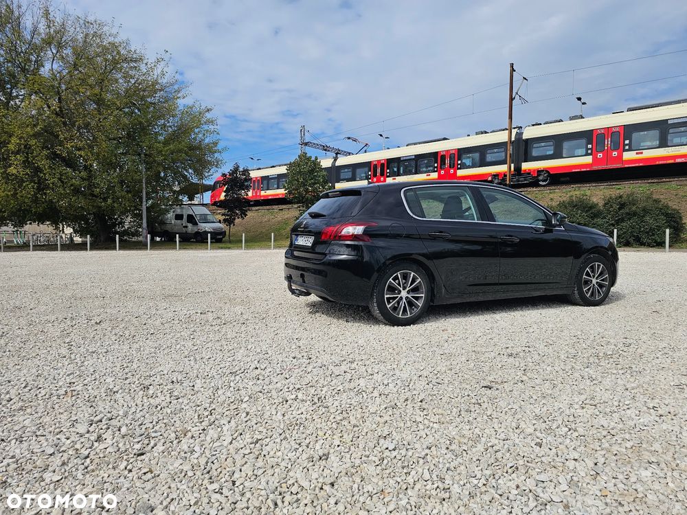 Peugeot 308 1.6 THP Allure - 9