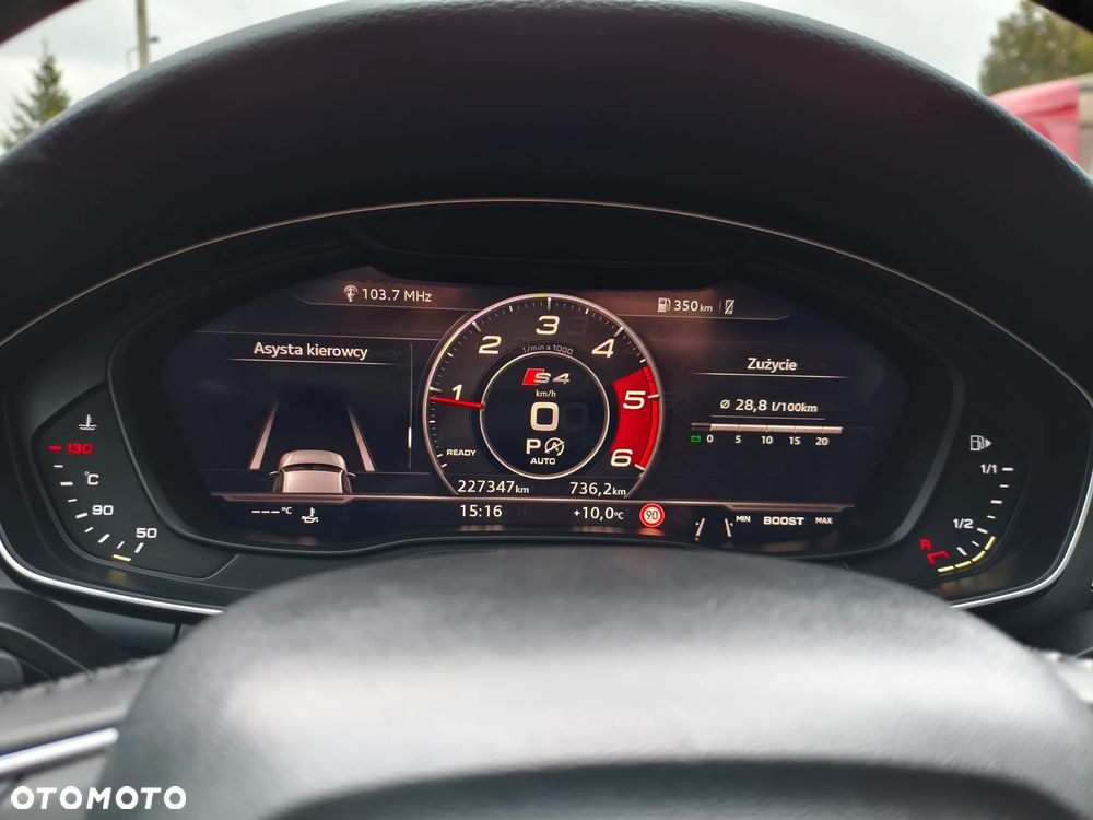 Audi A4 - 8