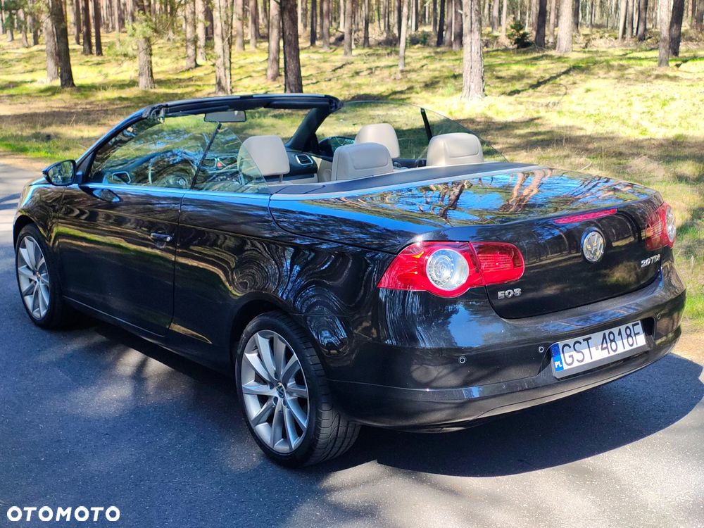 Volkswagen Eos - 18
