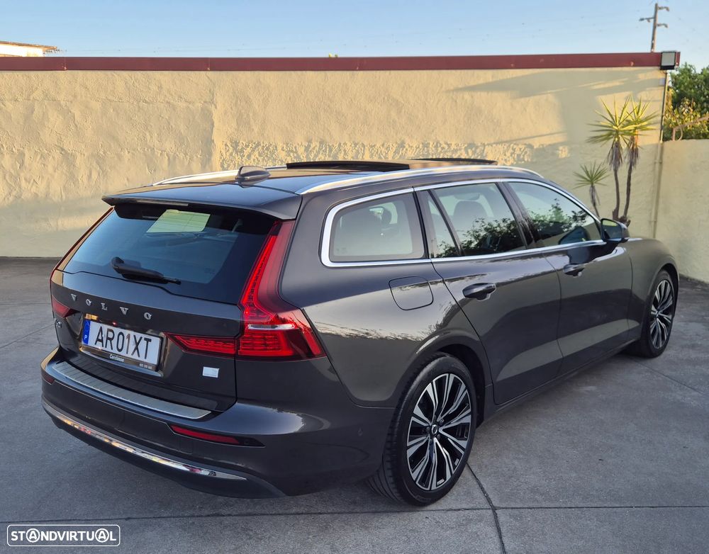 Volvo V60 2.0 T6 AWD TE Plus Bright - 19