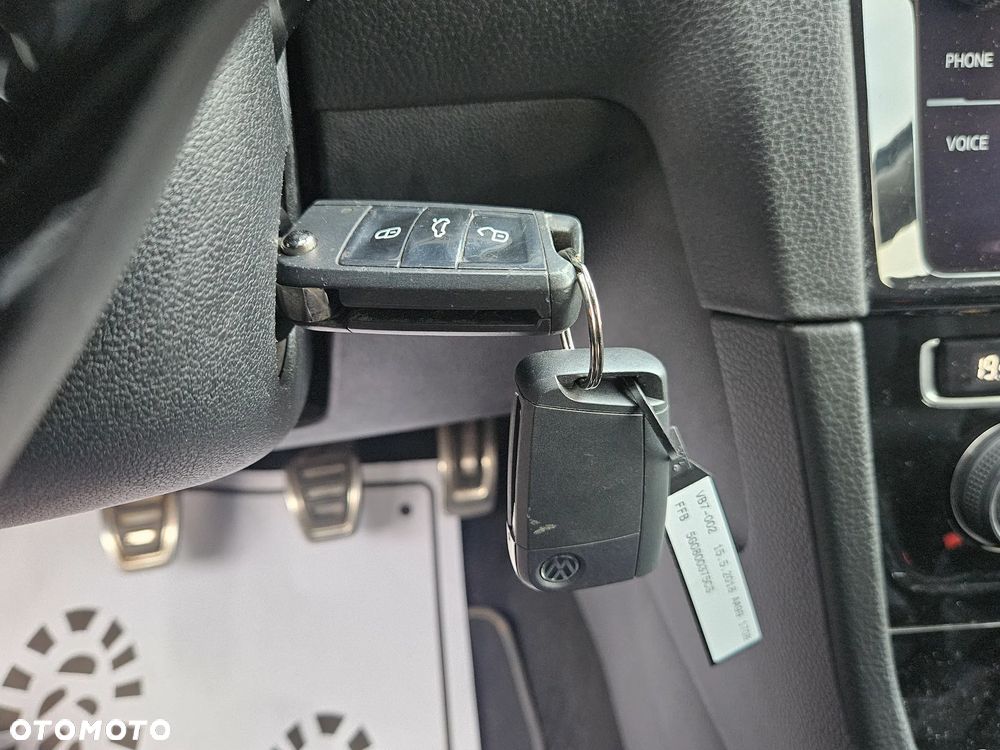 Volkswagen Golf 1.4 TSI BMT Comfortline - 15