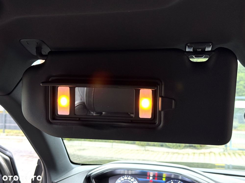 Peugeot 3008 1.5 BlueHDi GT S&S EAT8 - 25