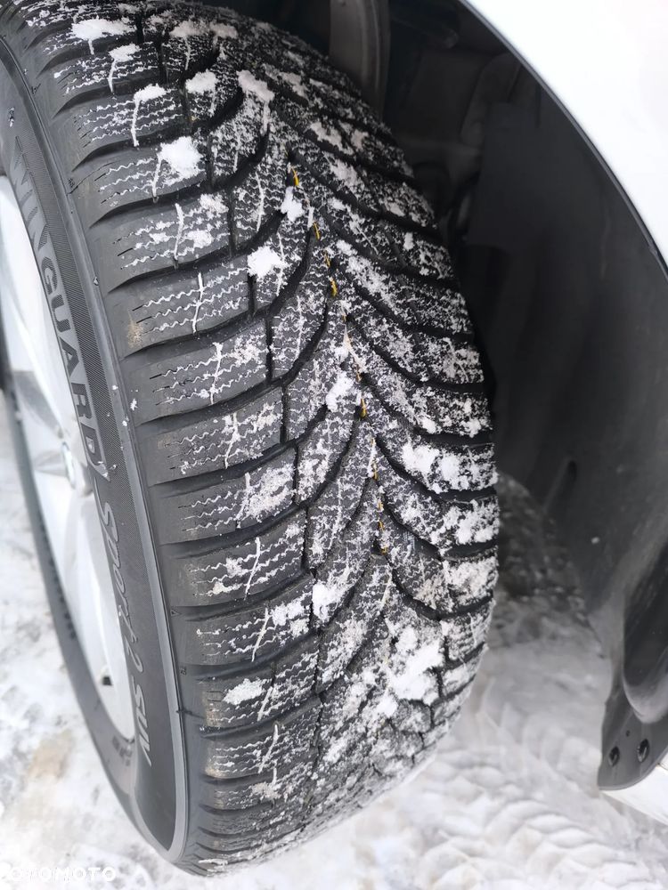 Volvo XC 60 B5 B AWD Geartronic Momentum Pro - 10