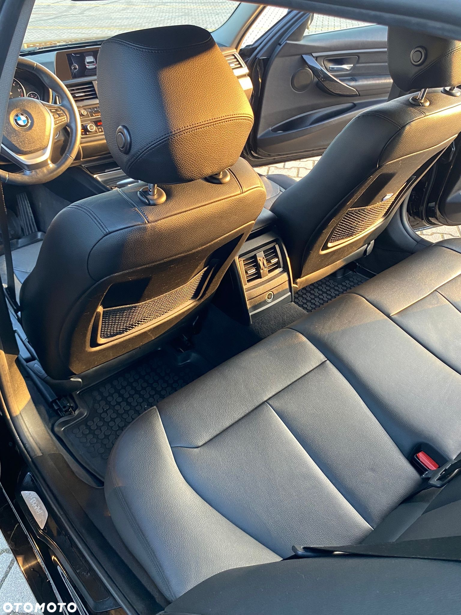 BMW Seria 3 320d Efficient Dynamics Luxury Line - 11