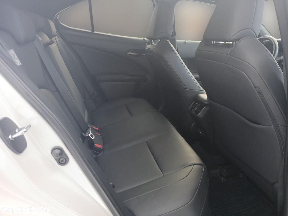 Lexus UX 200 GPF F Impression 2WD - 13