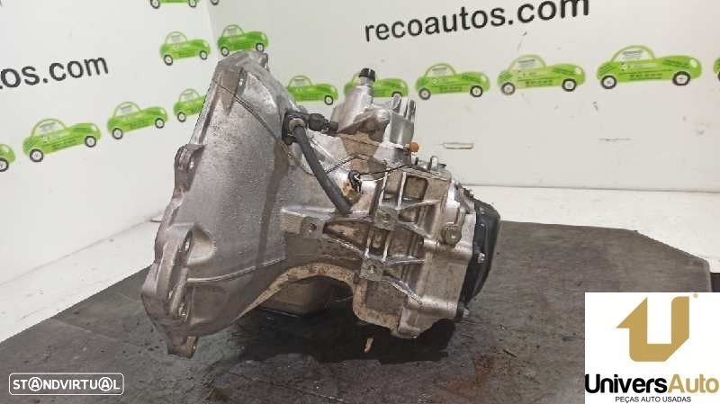 CAIXA VELOCIDADES OPEL TIGRA TWINTOP 2008 -C374 - 2