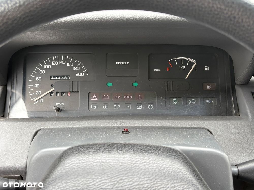Renault Clio 1.2 RN - 15