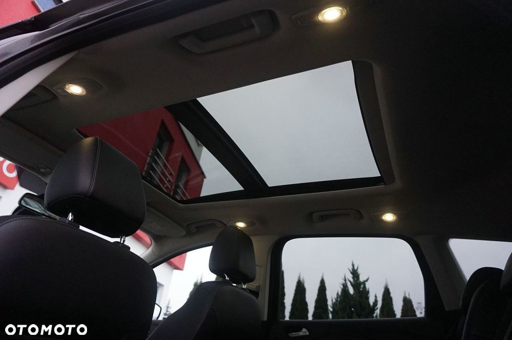 Ford Kuga 2.0 TDCi AWD Titanium - 10