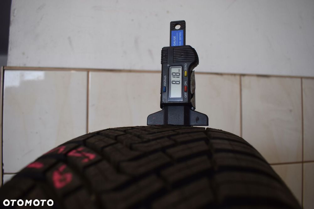 R15 195/65 Continental AllSeasonContact 95V Wysyłka gratis! - 3